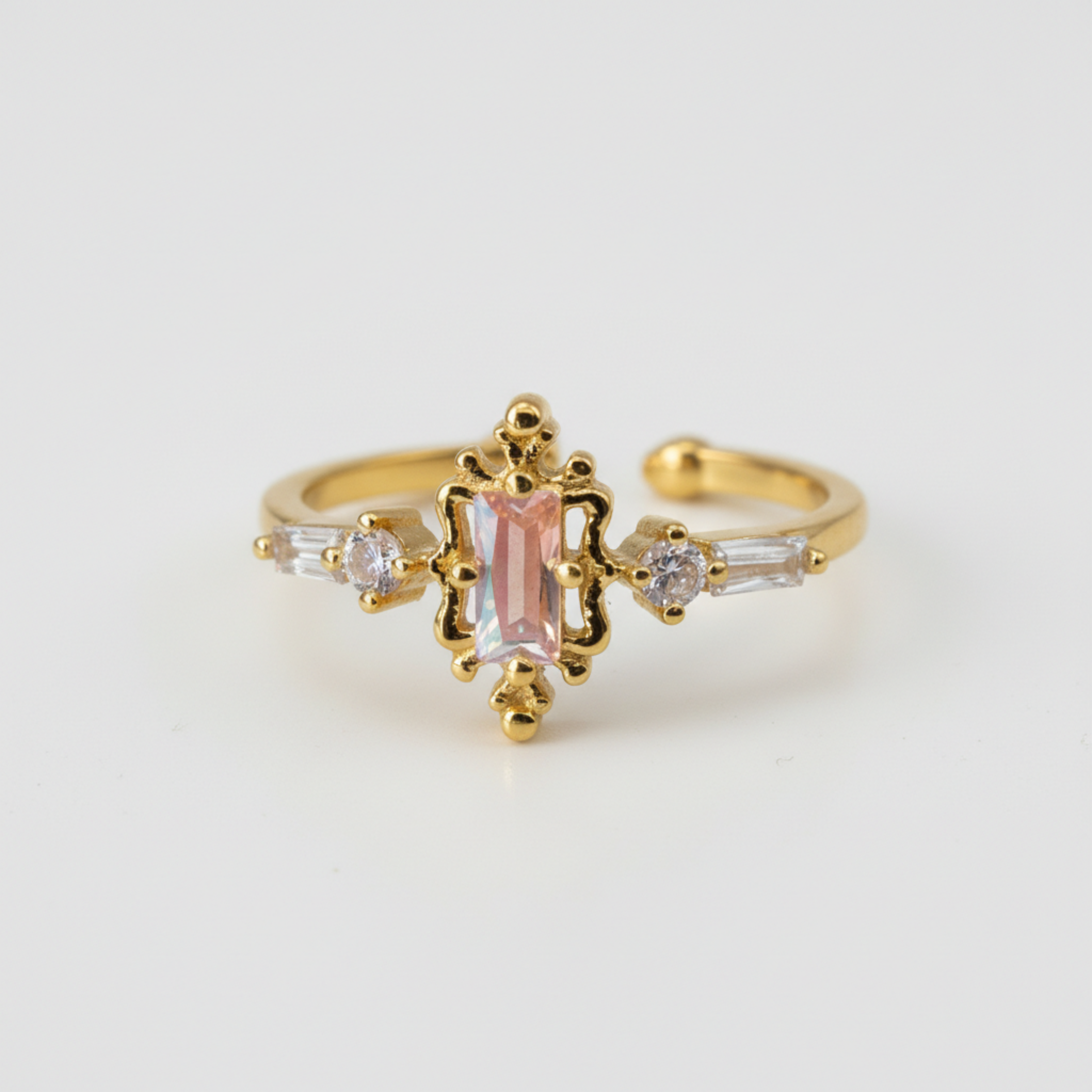 Ivée Royale Blush Crystal Ring